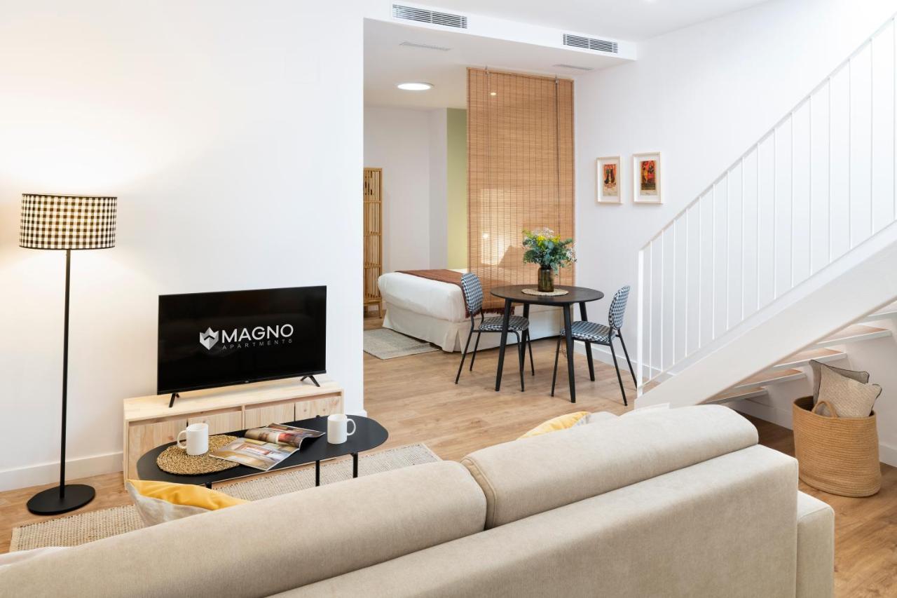 Magno Apartments Feria 132 Sevilla Eksteriør bilde